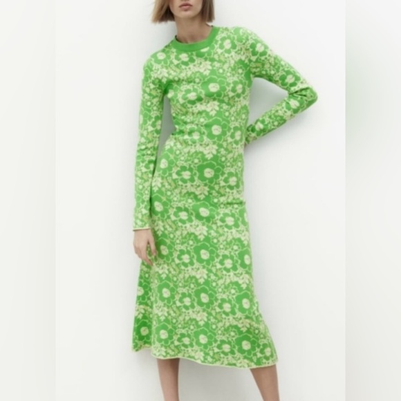 Zara Green Floral Midi Sweater Dress size Small - Picture 1 of 6